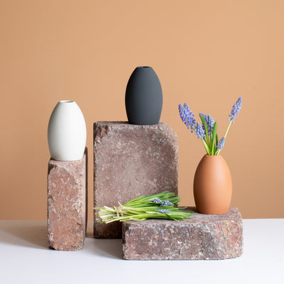 Egg" terracotta vase