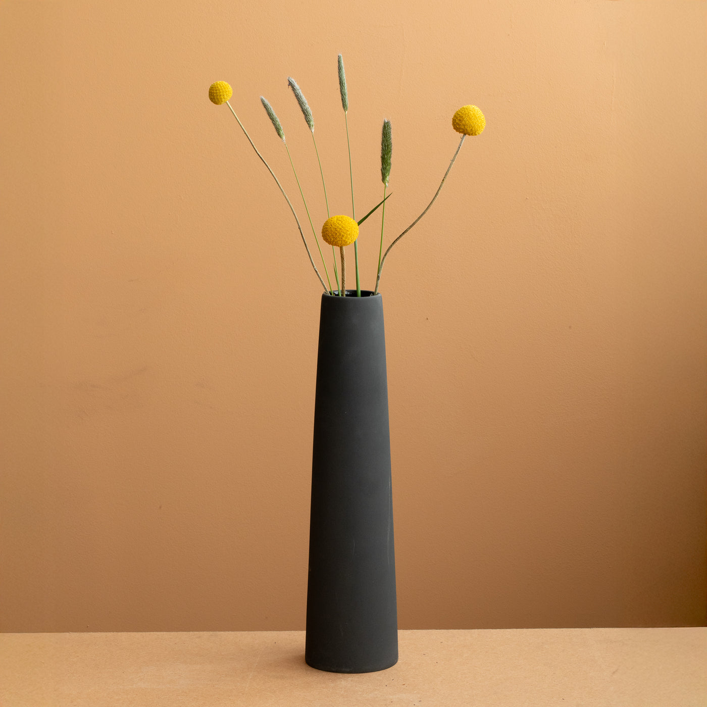 Chimney Large" vase Charcoal