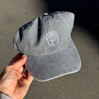 Cap "cinnamon roll"