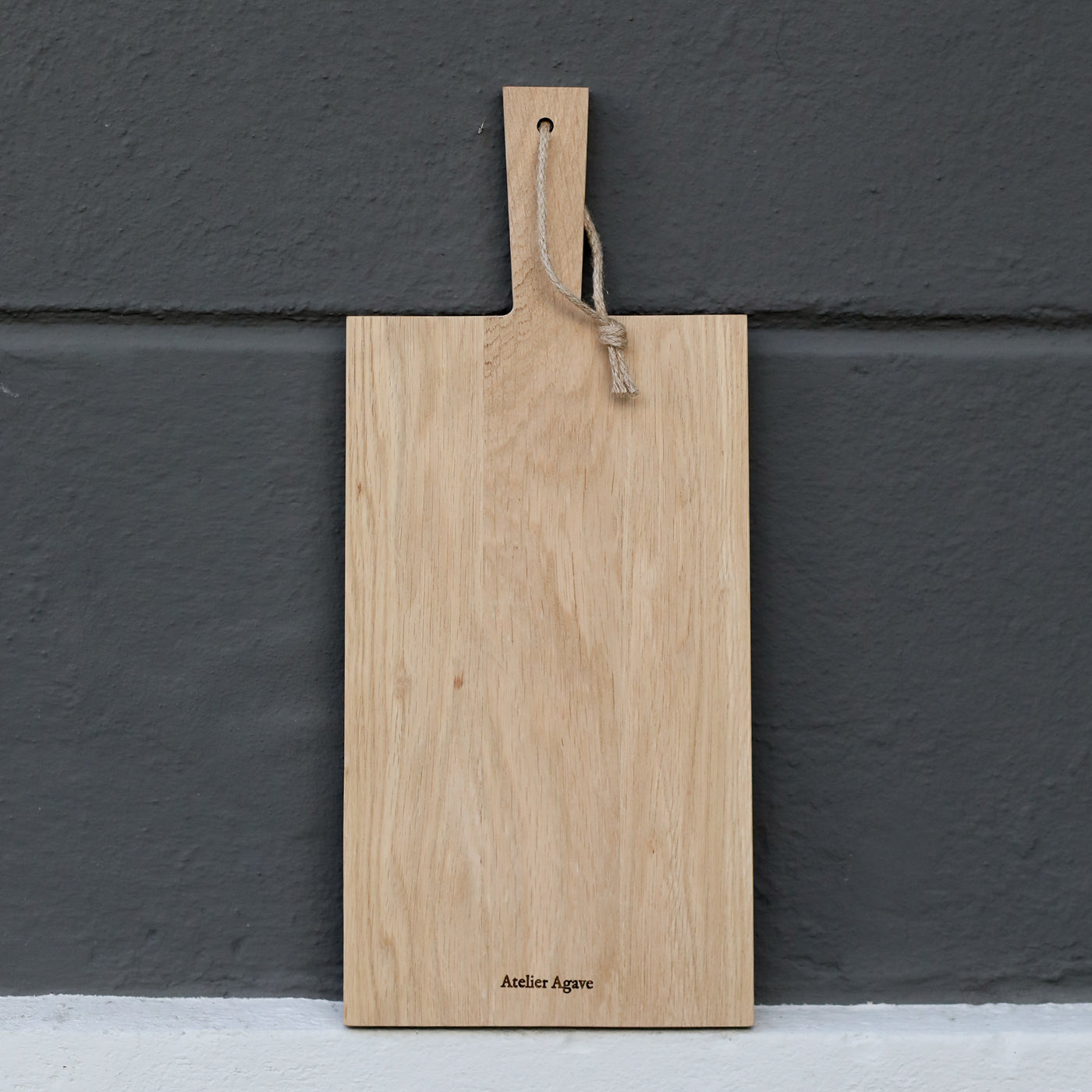 Large oak serving board (light) 50 x 21.5 x 1.8 cm