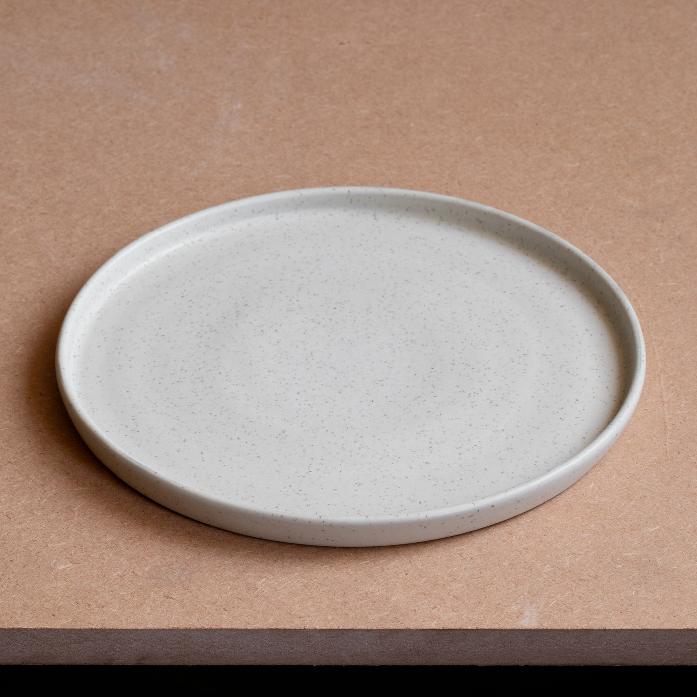 Large plate (straight edge) Speckled Beige