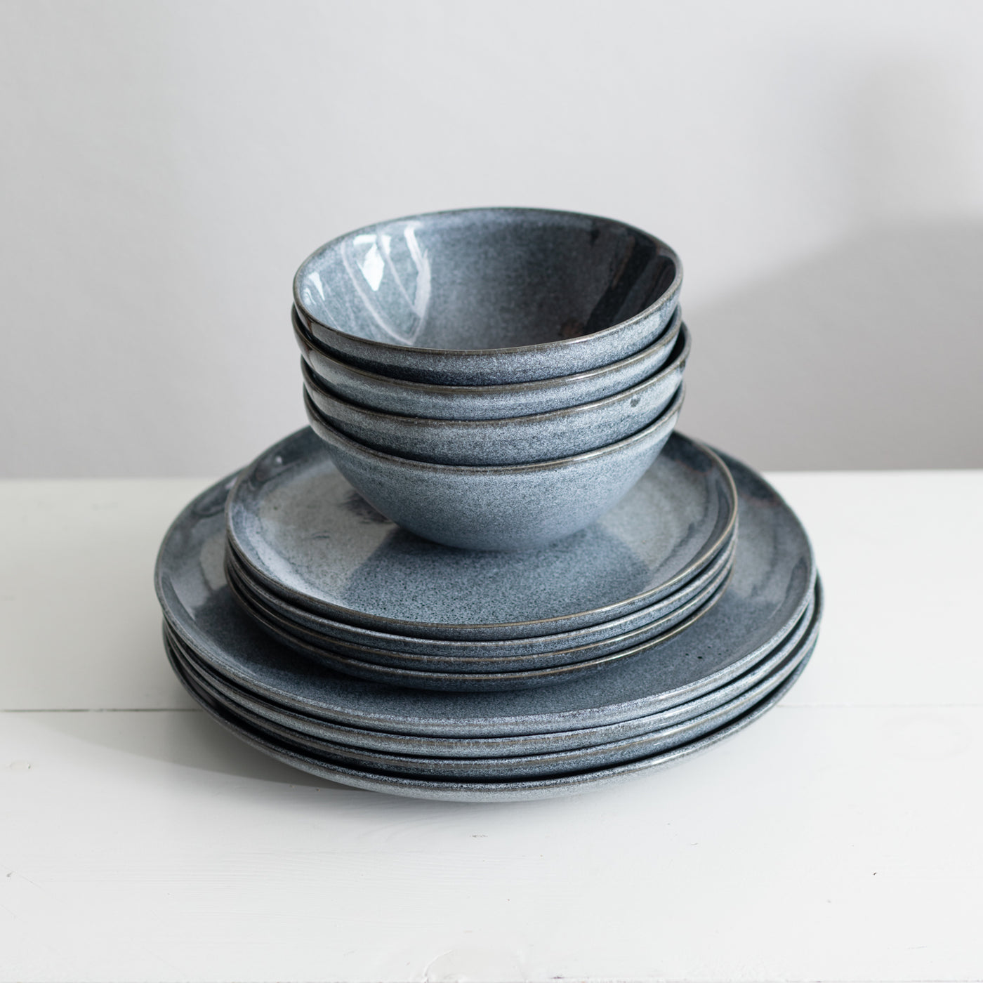 Stoneware dinnerware set reactive glaze blue muesli bowls breakfast plates main course plates