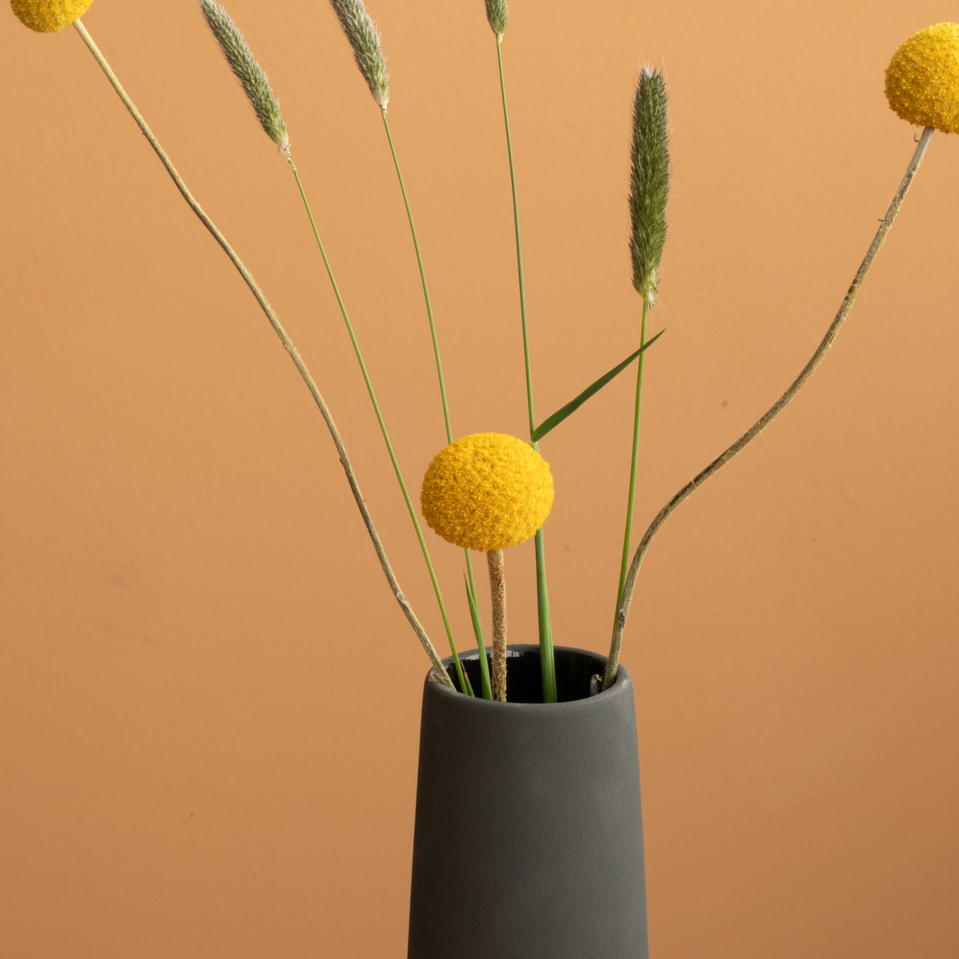 Chimney Large" vase Charcoal