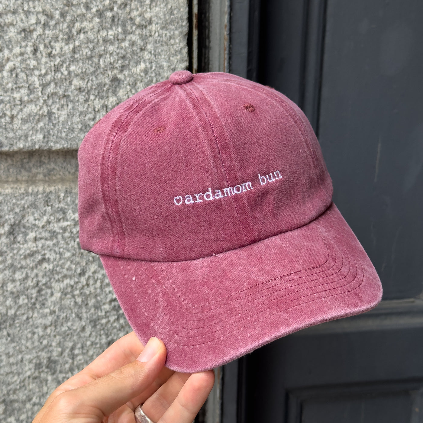 Cap "cardamom bun"